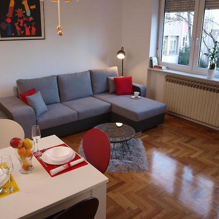 Frin Apartment ซาเกร็บ ภายนอก รูปภาพ