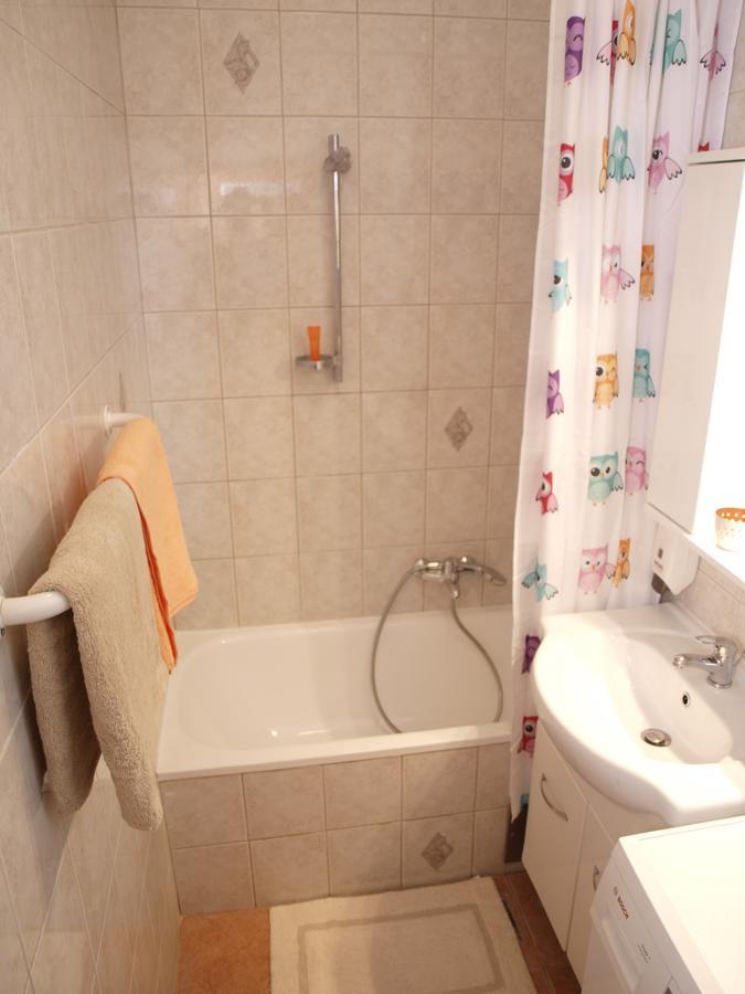 Frin Apartment ซาเกร็บ ภายนอก รูปภาพ