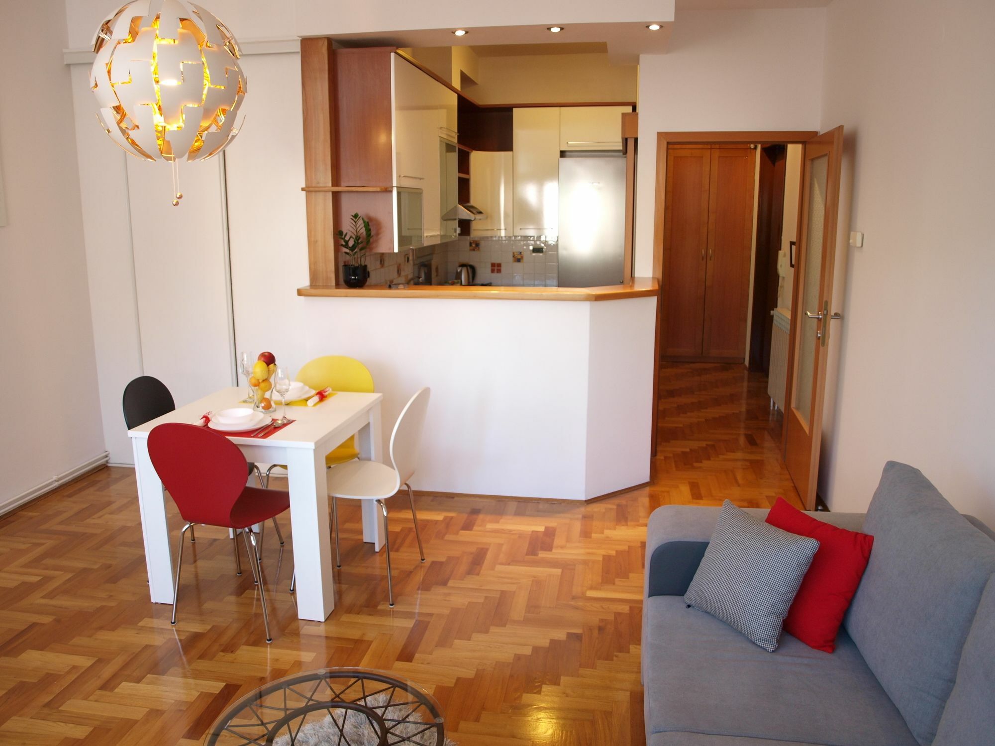 Frin Apartment ซาเกร็บ ภายนอก รูปภาพ